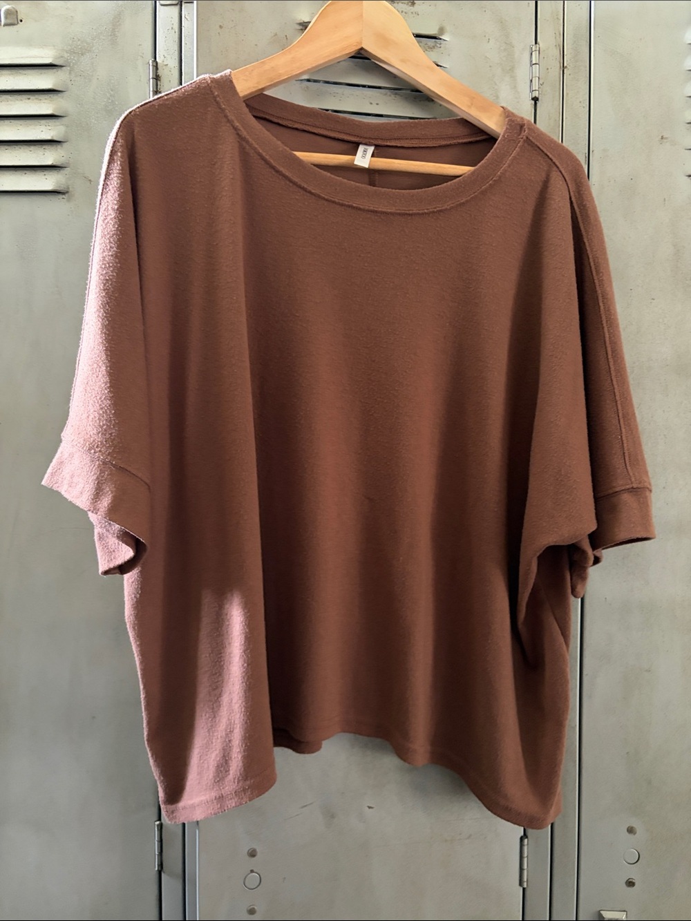 Relaxed Boxy Women's Top in Brown